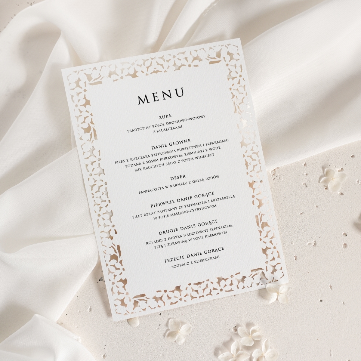 Menu weselne z motywem kwiatowym
